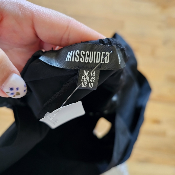 Missguided Size 10 Black One Shoulder Ruffle Tank Top Avant Garde Party Dressy - Picture 2 of 4